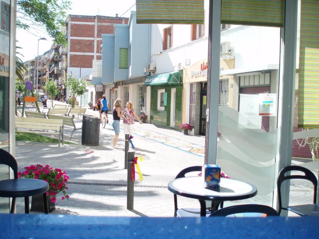 Hostal Puig Rom Roses Dış mekan fotoğraf